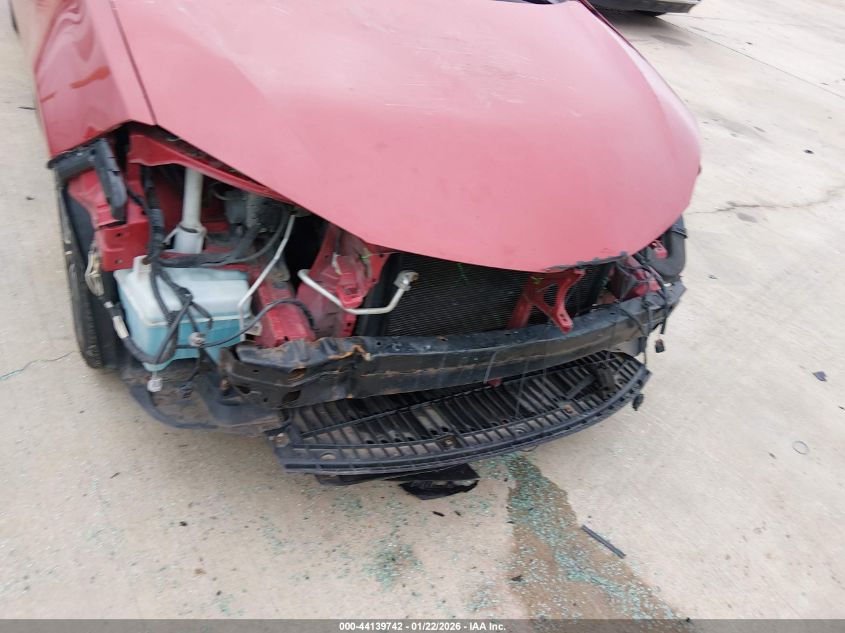 2015 Toyota Corolla S Plus VIN: 2T1BURHE4FC250986 Lot: 44139742