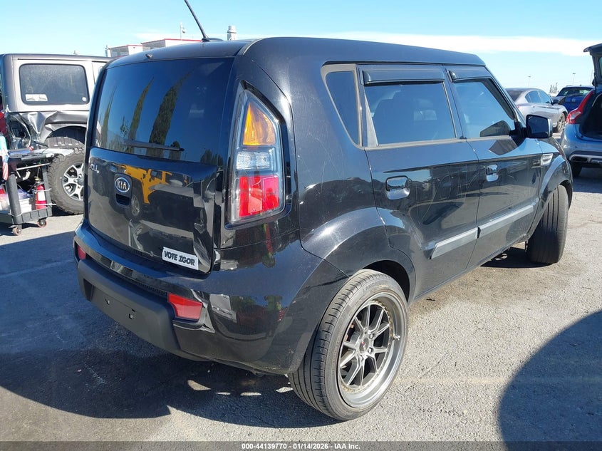 2010 Kia Soul !