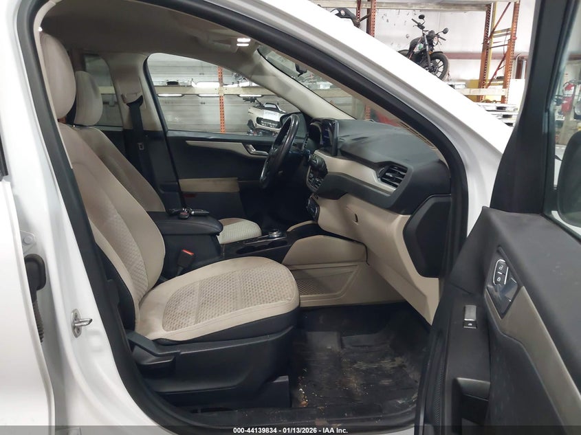 2020 Ford Escape Se Sport Hybrid