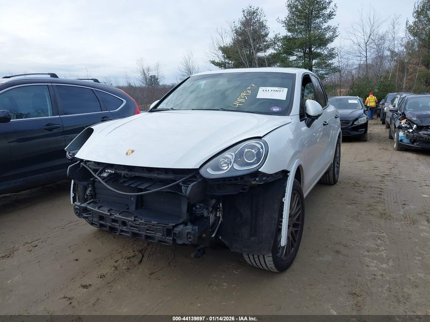 VIN WP1AA2A20HKA80413 2017 PORSCHE CAYENNE