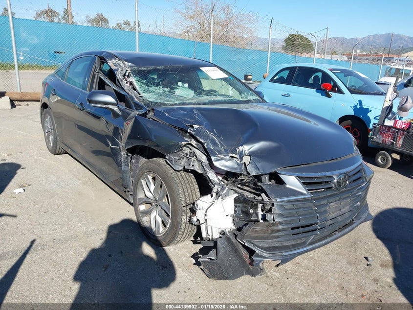 2022 Toyota Avalon Xle