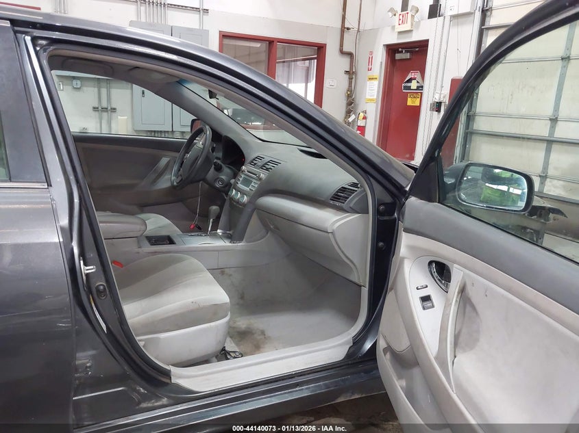 2009 Toyota Camry Le