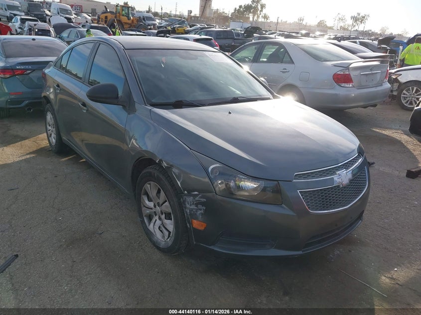 2013 Chevrolet Cruze Ls Auto