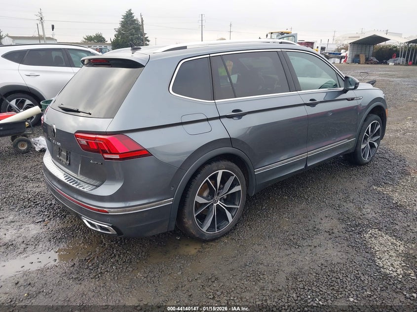 2022 Volkswagen Tiguan 2.0T Sel R-Line