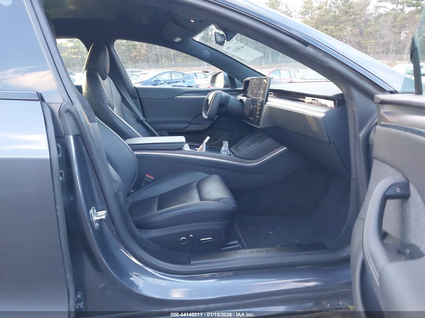 2023 Tesla Model S Dual Motor All-Wheel Drive/Standard Range