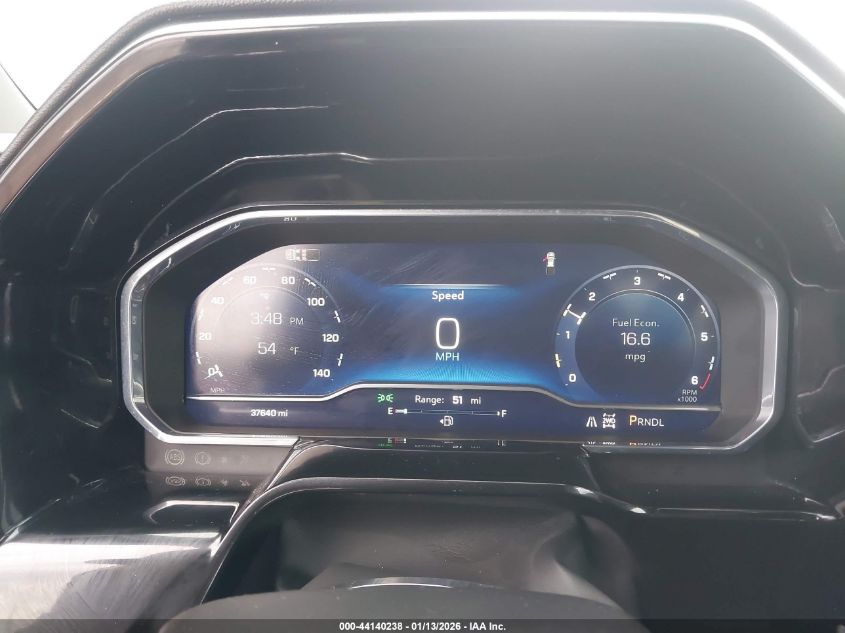 2025 Chevrolet Silverado 1500 - 1GCUKDED6SZ109852