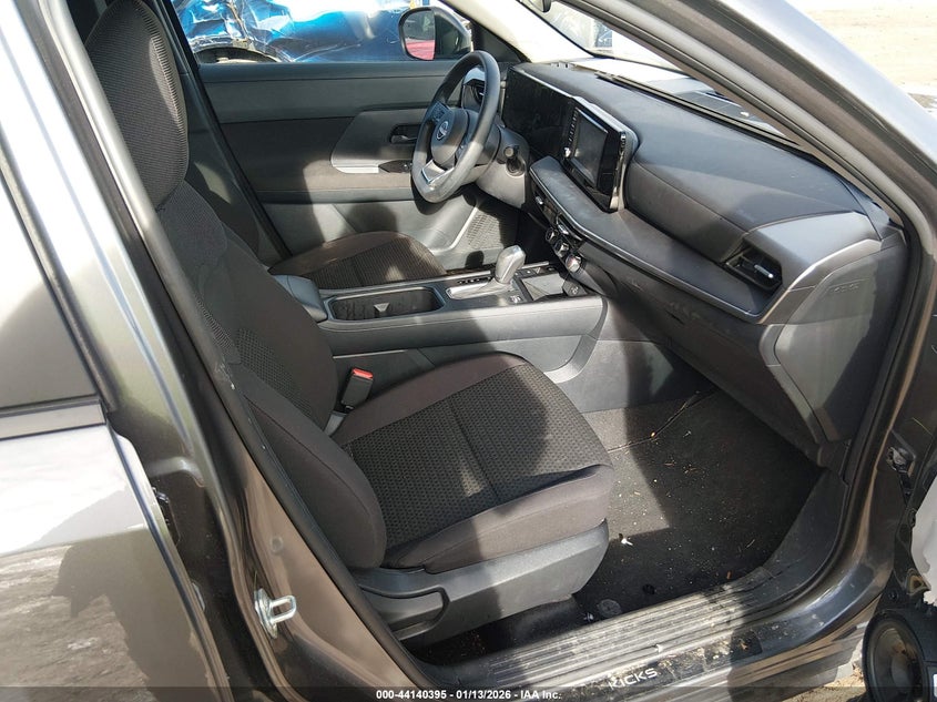 2025 Nissan Kicks S Intelligent Awd