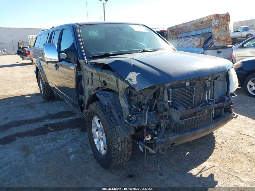 2010 NISSAN FRONTIER SE