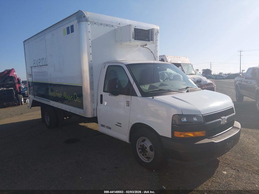 2021 CHEVROLET EXPRESS CUTAWAY 4500 (VIN: 1HA6GVC70MN012990)