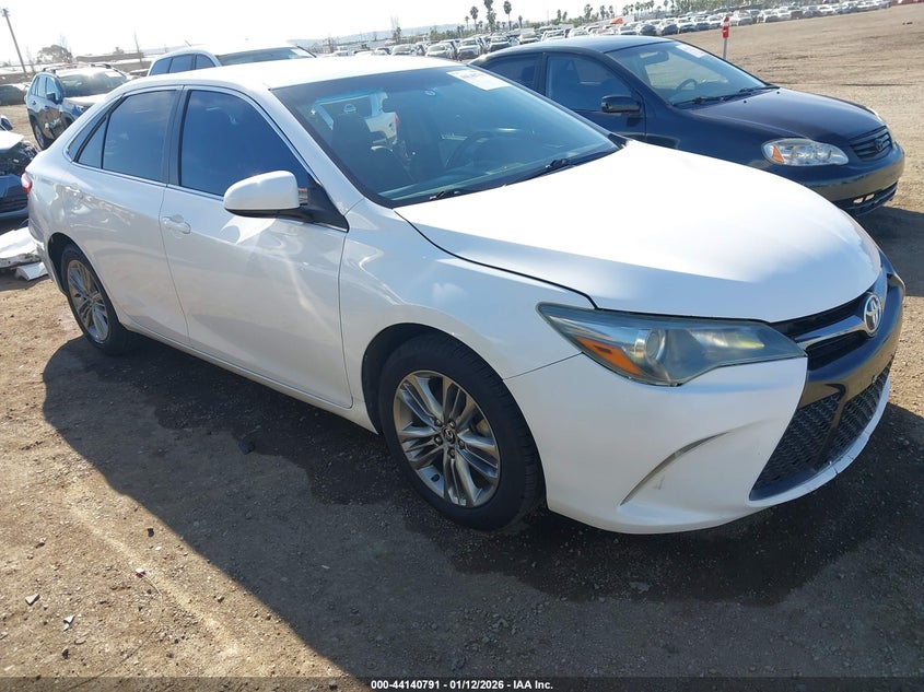 4T1BF1FK4GU171774 2016 Toyota Camry Se auction photo 1