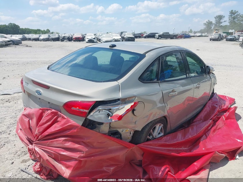 Vin: 1fadp3f26fl295898, lot: 44636733, ford focus se 20154