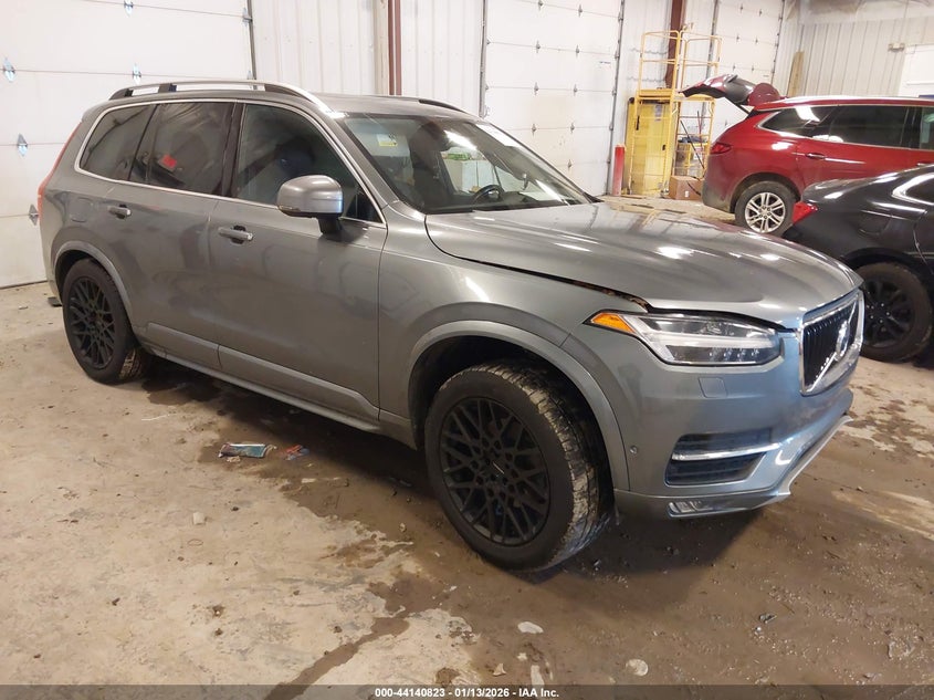 2017 Volvo Xc90 T6 Momentum