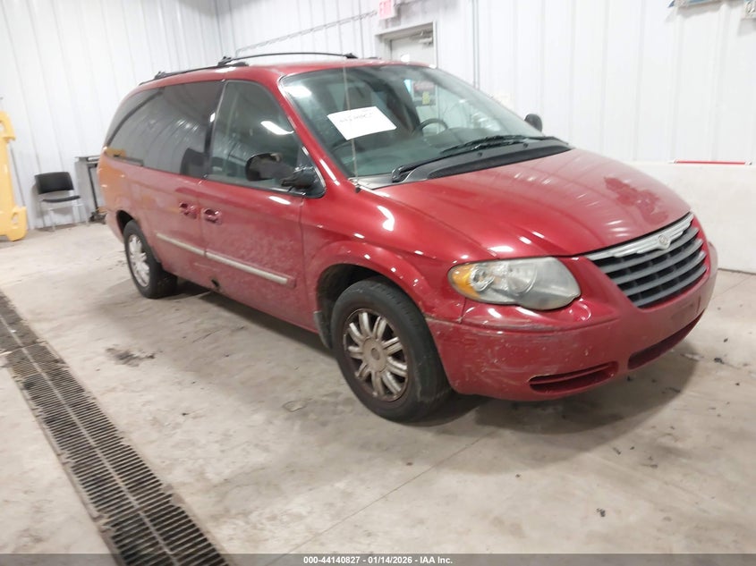 2006 Chrysler Town & Country Touring