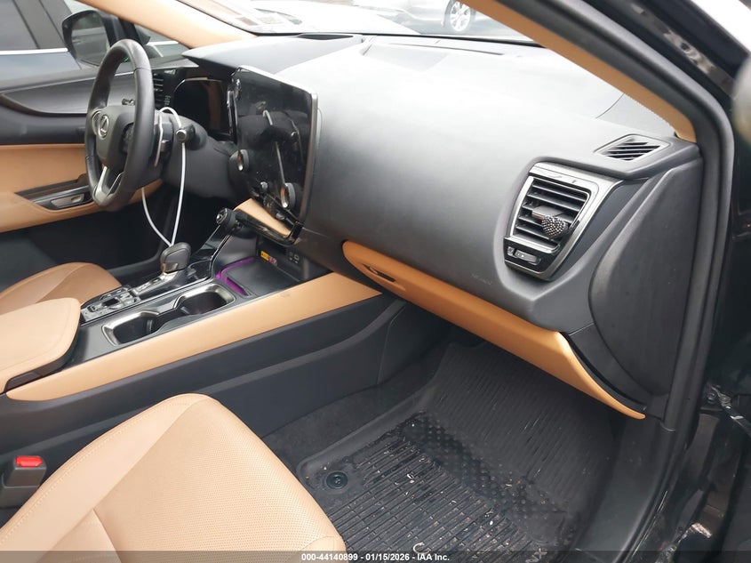 2025 Lexus Nx 450H+ Luxury