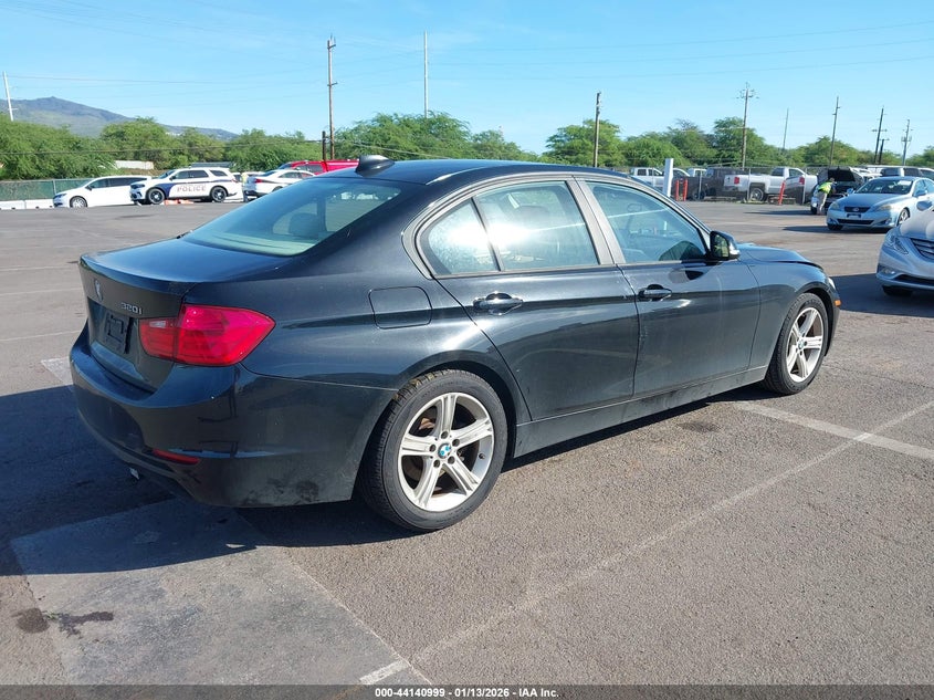 2015 BMW 320I