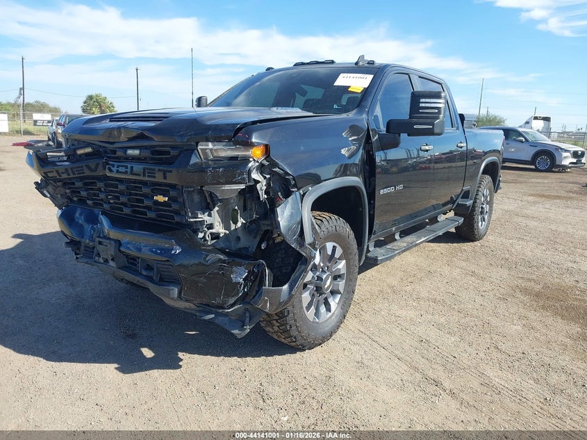 2021 Chevrolet Silverado 2500Hd 4Wd Standard Bed Custom
