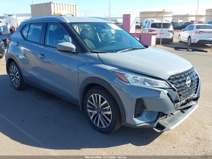 2023 Nissan Kicks Sv Xtronic Cvt