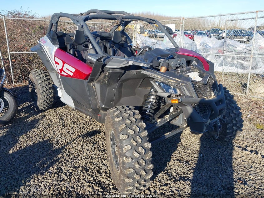 3JBVJAV29RE000038 CAN-AM MAVERICK X3 Photo 1