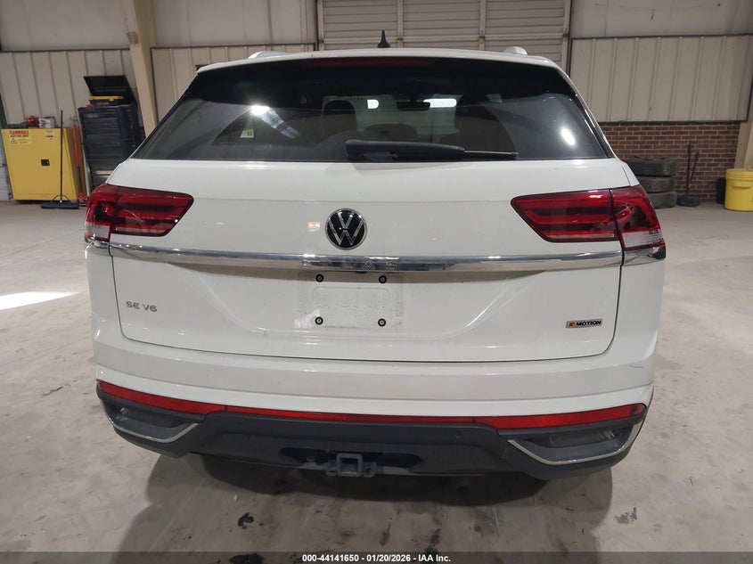 2022 Volkswagen Atlas Cross Sport 3.6L V6 Se W/Technology VIN: 1V2KE2CA8NC227659 Lot: 44141650