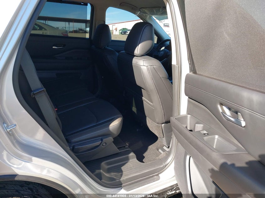 2025 NISSAN PATHFINDER 3.5L V-6 DI, DOHC, V(VIN: 5N1DR3CA6SC269243