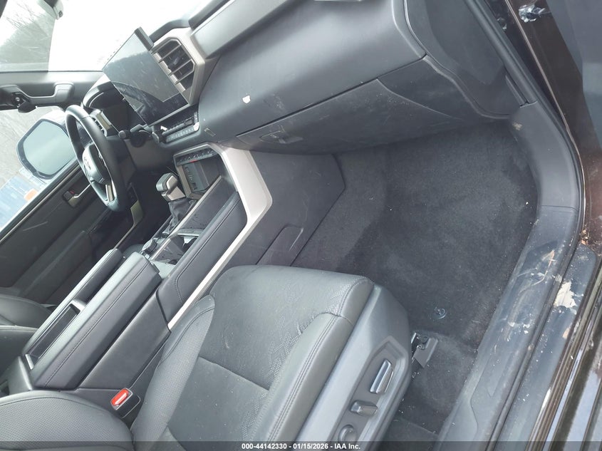 2025 Toyota Tundra Crewmax Limited