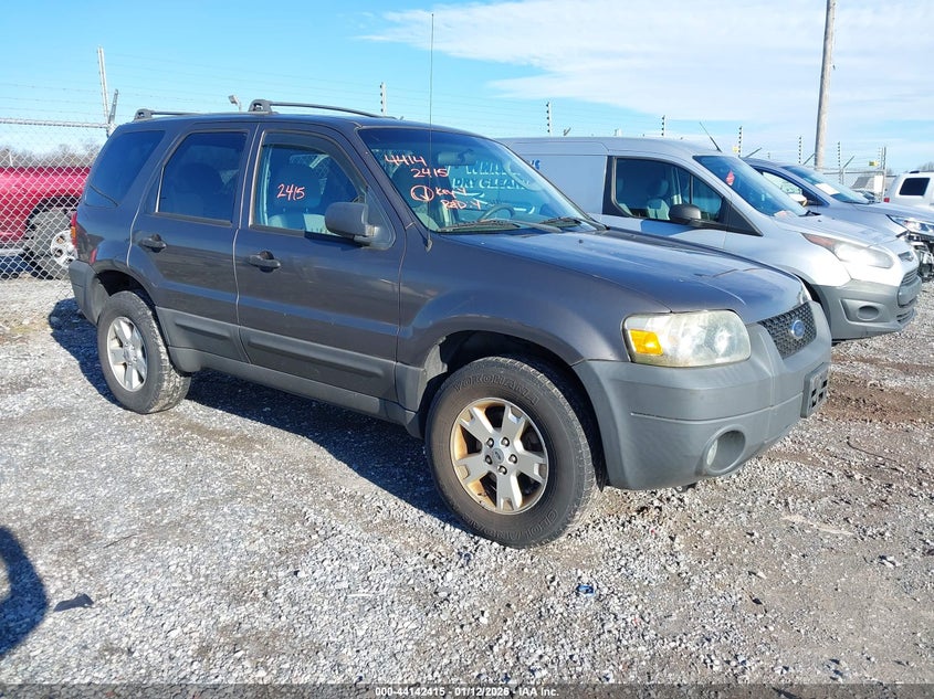 2005 Ford Escape Xlt