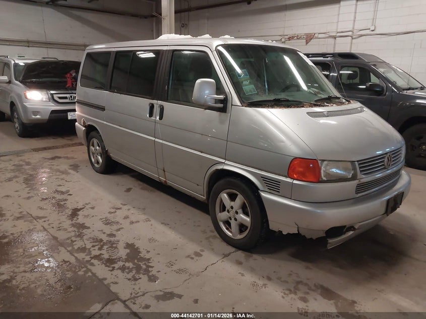 WV2KB47013H018238 VOLKSWAGEN EUROVAN Photo 1