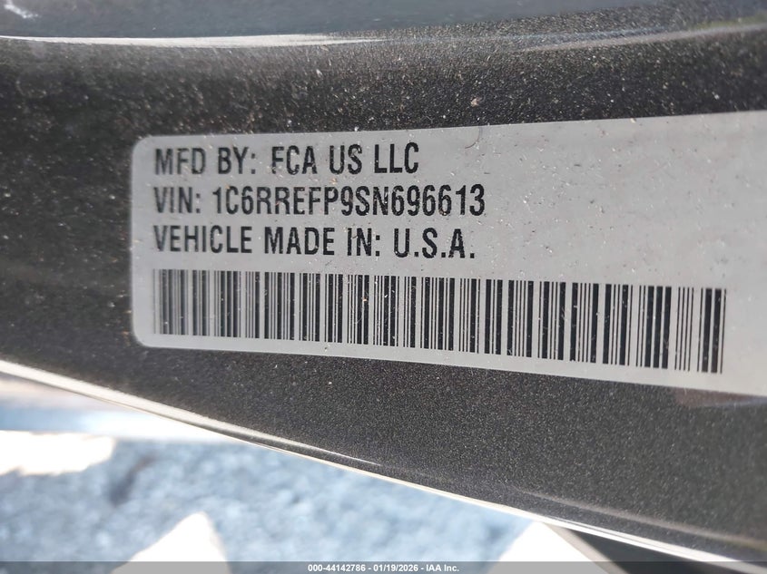 VIN 1C6RREFP9SN696613 2025 RAM 1500 BIG HORN  4X2 "57" BOX