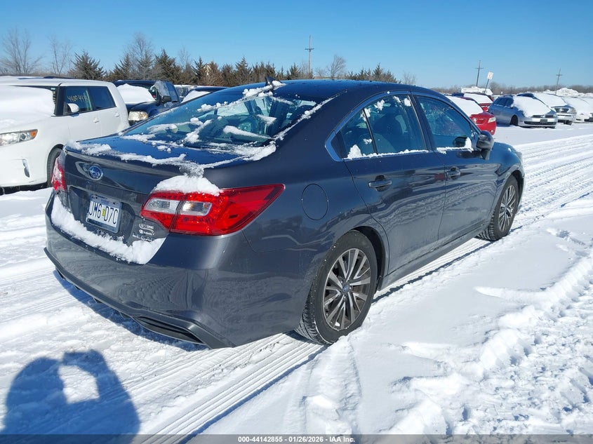 Vin: 4s3bnah61j3013199, lot: 44638787, subaru legacy 2.5i premium 20184
