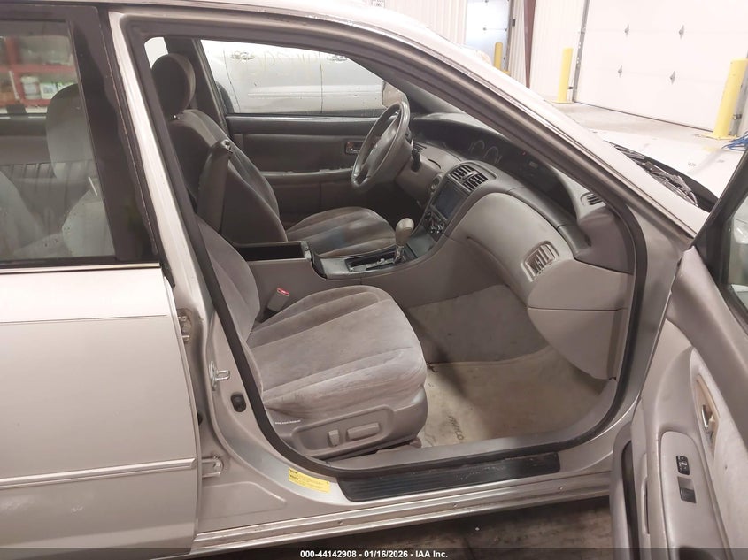 2002 Toyota Avalon Xl