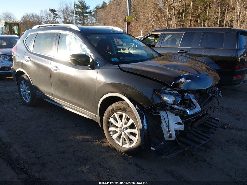 2018 Nissan Rogue Sv