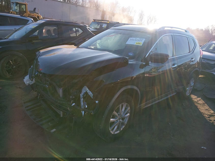 2018 Nissan Rogue Sv