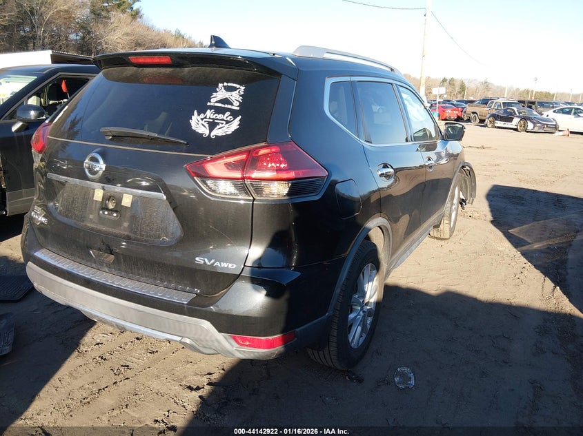 2018 Nissan Rogue Sv