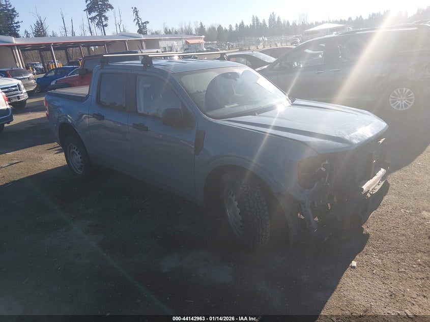 FORD MAVERICK 2022. Lot# 44142963. VIN 3FTTW8E3XNRA47279. Photo 1