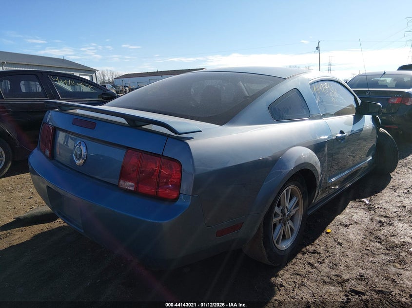 2006 Ford Mustang V6