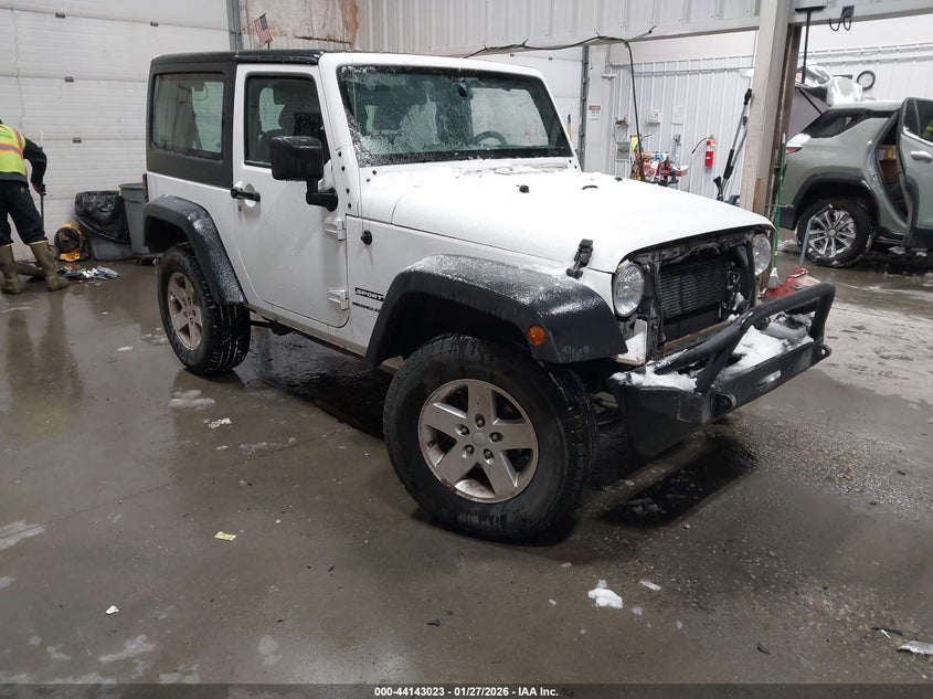 1C4GJWAGXJL931213 JEEP WRANGLER JK Photo 1
