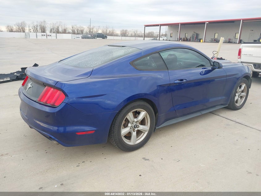 2016 Ford Mustang V6