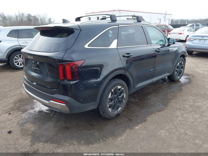 2024 Kia Sorento S