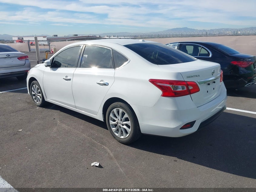 VIN 3N1AB7AP9JL635891 2018 NISSAN SENTRA SV