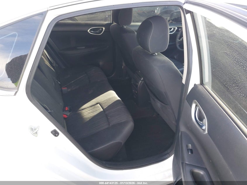 VIN 3N1AB7AP9JL635891 2018 NISSAN SENTRA SV