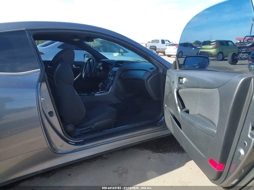 2016 Hyundai Genesis 3.8 Base