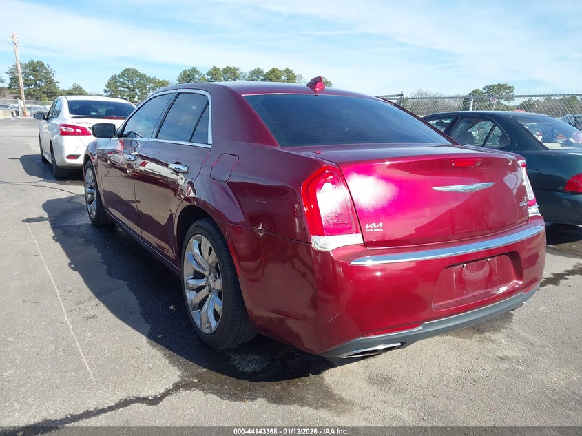 2017 Chrysler 300 Limited