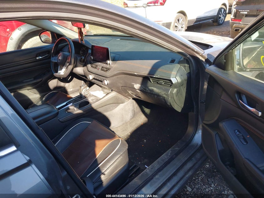 2020 Nissan Altima Sr Fwd