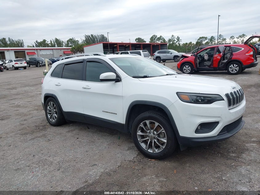 2019 Jeep Cherokee Latitude Plus Fwd