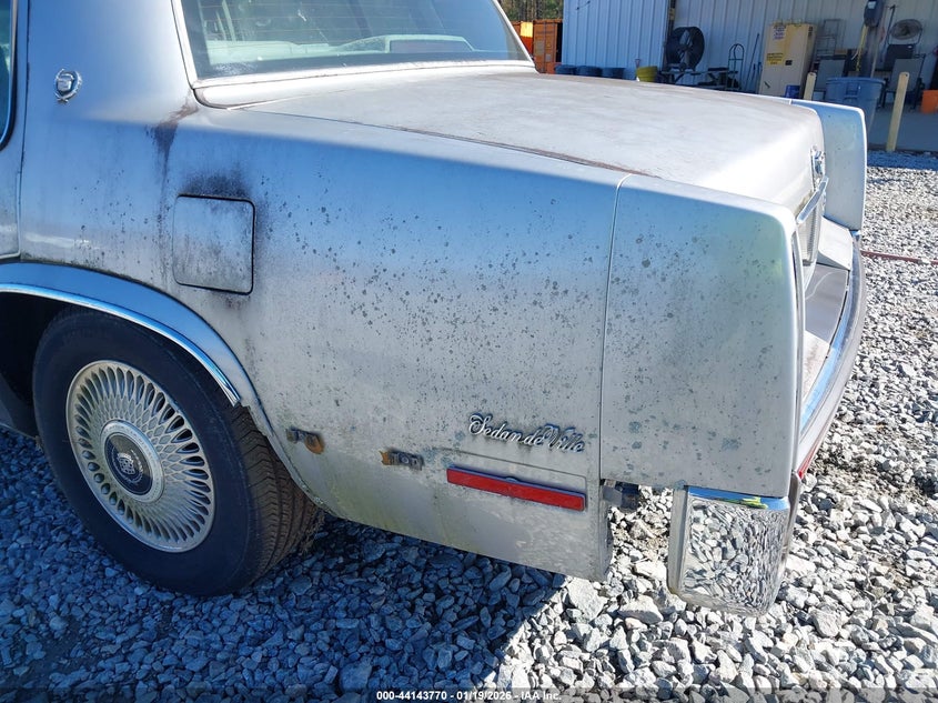 1992 Cadillac Deville VIN: 1G6CD53B7N4331186 Lot: 44143770