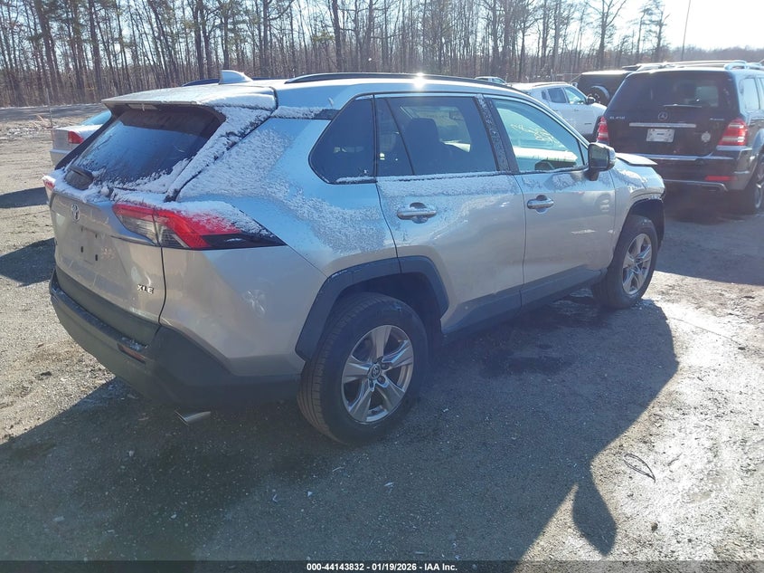 2022 Toyota Rav4 Xle