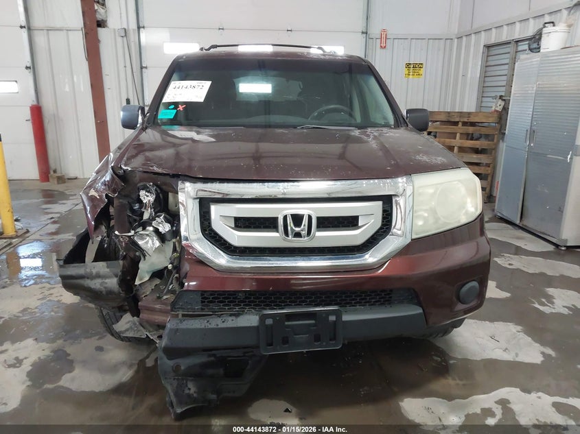 2010 Honda Pilot Lx VIN: 5FNYF4H2XAB015137 Lot: 44143872