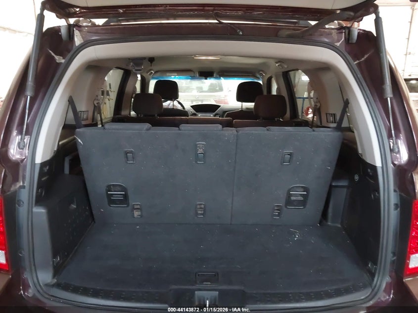 2010 Honda Pilot Lx VIN: 5FNYF4H2XAB015137 Lot: 44143872