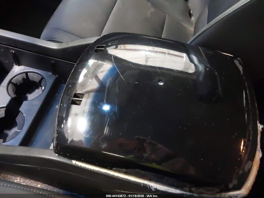 2010 Honda Pilot Lx VIN: 5FNYF4H2XAB015137 Lot: 44143872