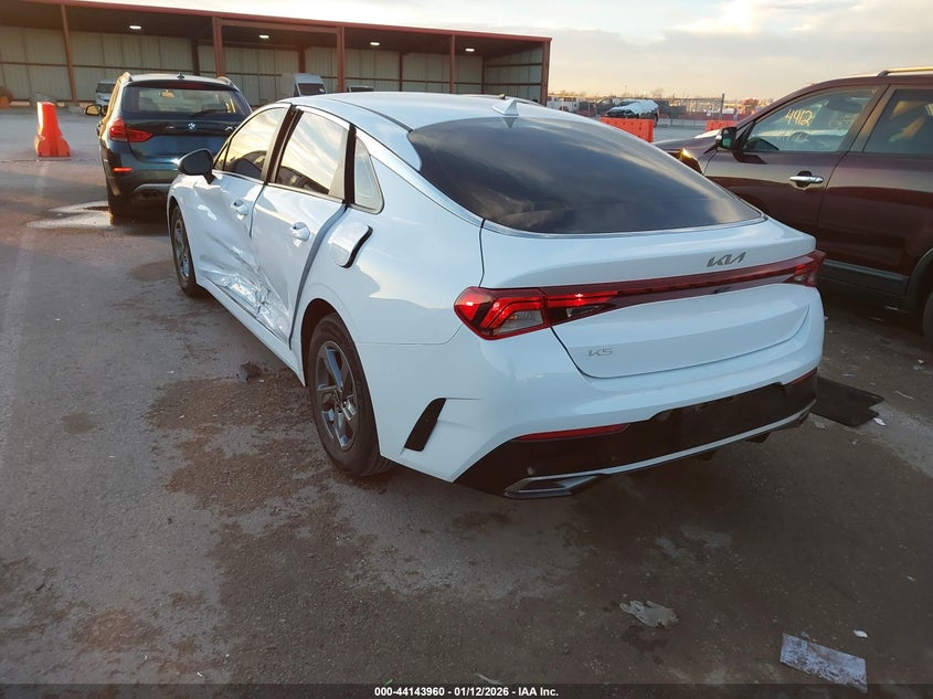 2023 Kia K5 Lxs